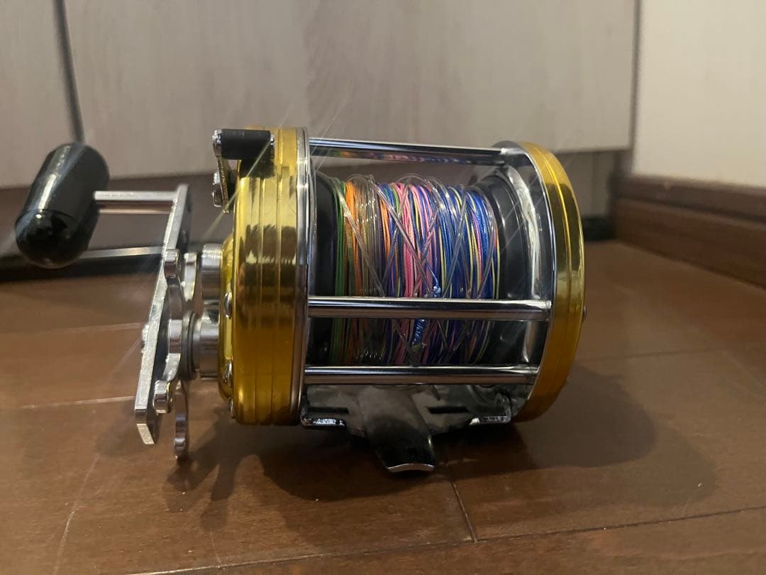 SeaLine 300 両軸リール ゴールド