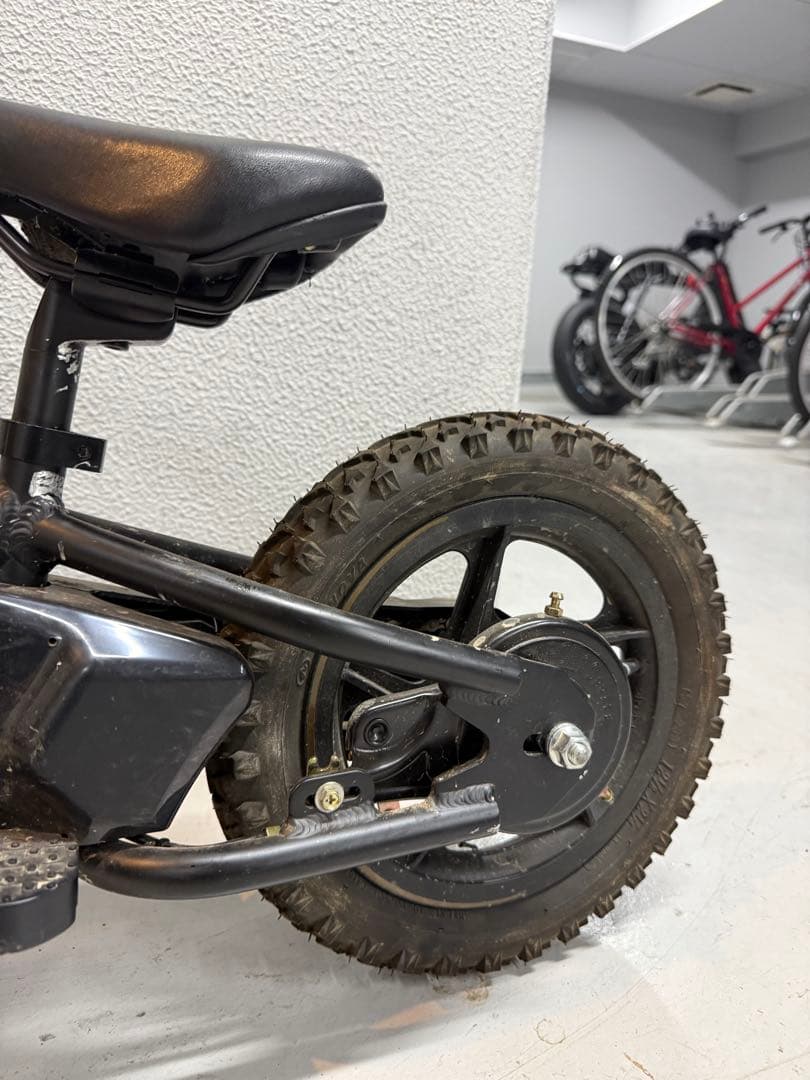 明日まで値下げ！子供用電動自転車 12 ブラック　(dirt bike)