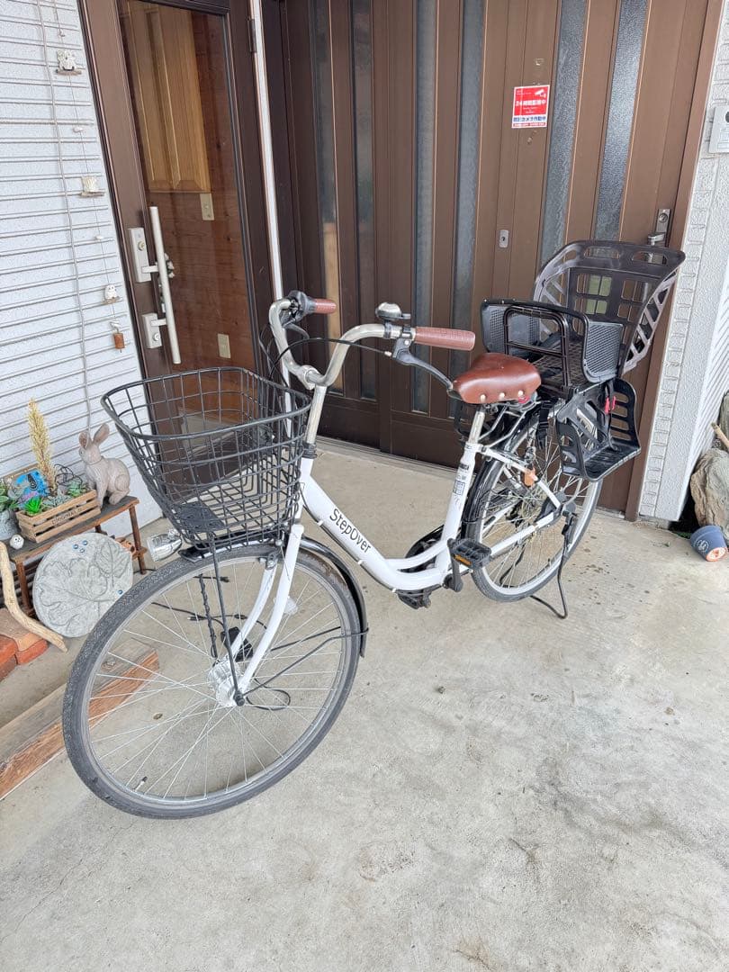 【最終値下げ】チャイルドシート付き自転車　26インチ