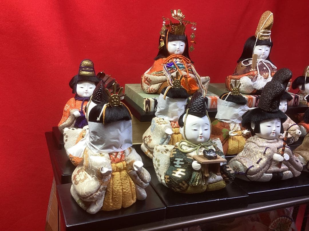 雛人形 十五人飾り 雛匠東玉 中古品超美品 人形サイズ(幅11〜7㎝高さ13㎝)