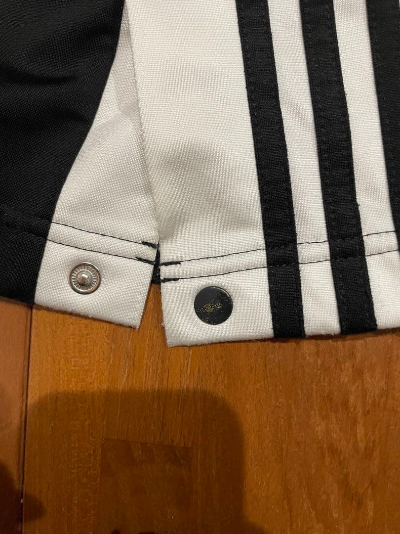 【週末限定価格】【美品】アディダス スウェットパンツブラック トラックパンツ