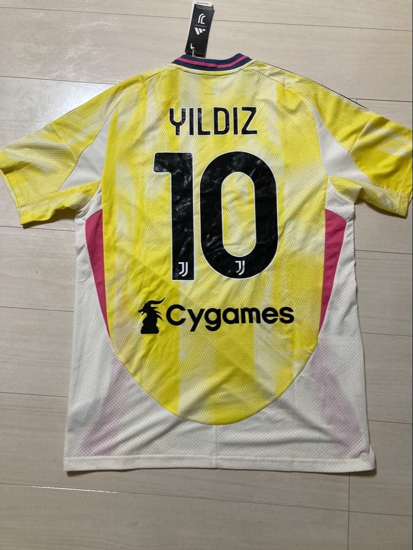 【新品未使用タグ付き】ユベントス24-25アウェイユニフォーム10番ユルディズ