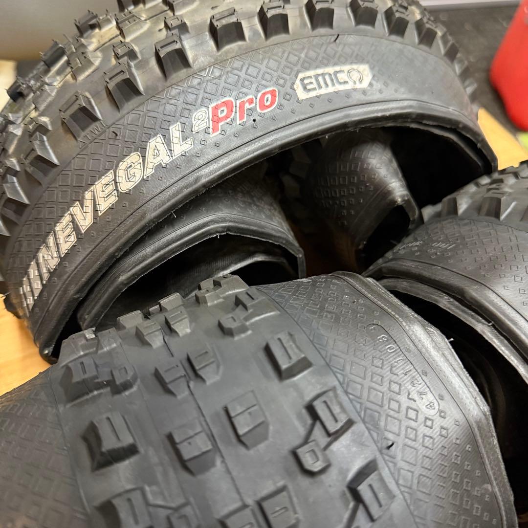 KENDA NEVEGAL Pro 27.5x2.6 2本中古 1本新品