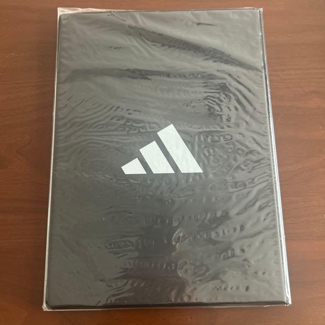 未開封　adidas バインダー