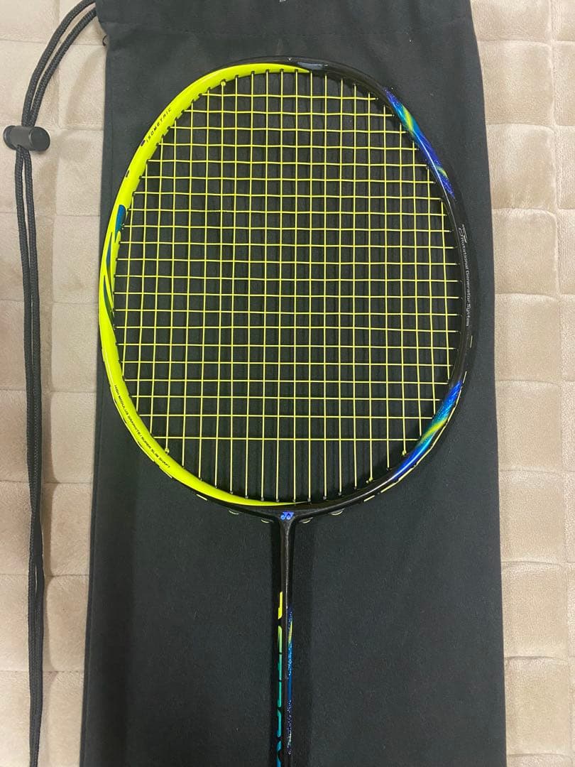 YONEX アストロクス77 ケース付き　美品