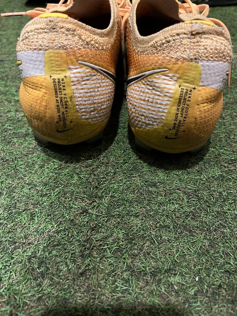 Nike Mercurial ヴェイパー13