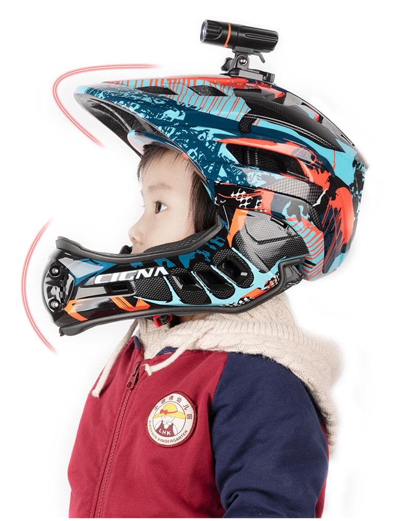 ストライダー フルフェイス ヘルメット CIGNA PRO 走行撮影 レース用