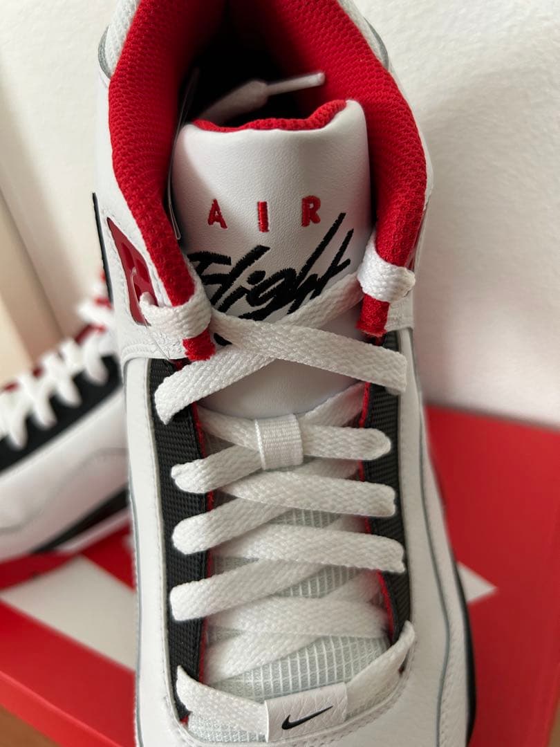 新品、未使用 Nike Air Flight 30cm