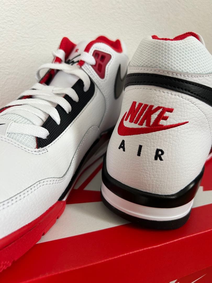 新品、未使用 Nike Air Flight 30cm