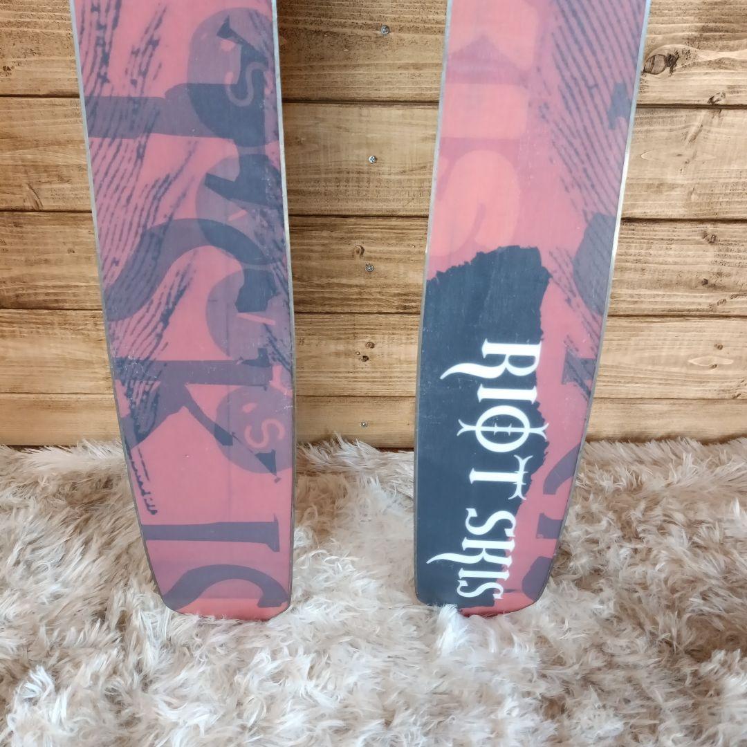 Riot skis フリースタイル 160 スキー marker squire