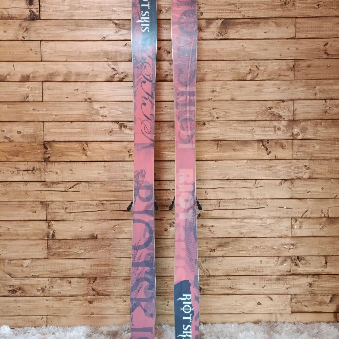 Riot skis フリースタイル 160 スキー marker squire