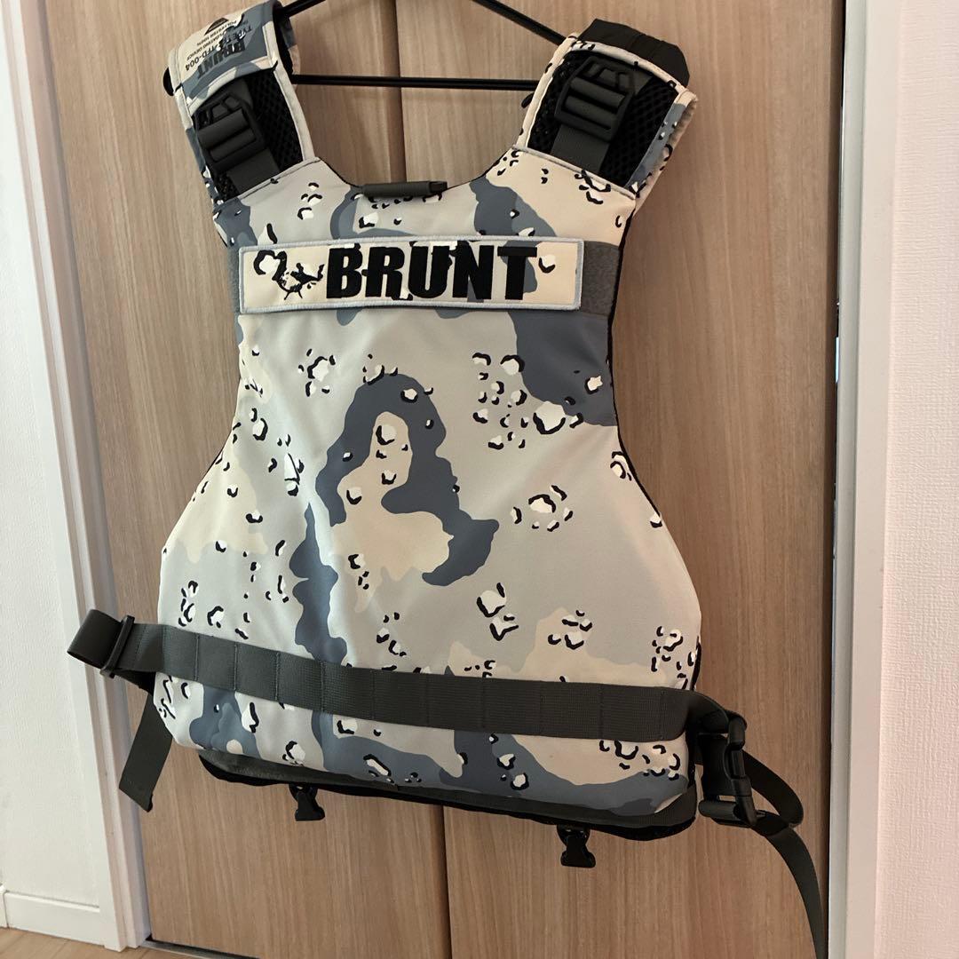 【新品未使用品】FOLBOT×BRUNT 迷彩ライフジャケット