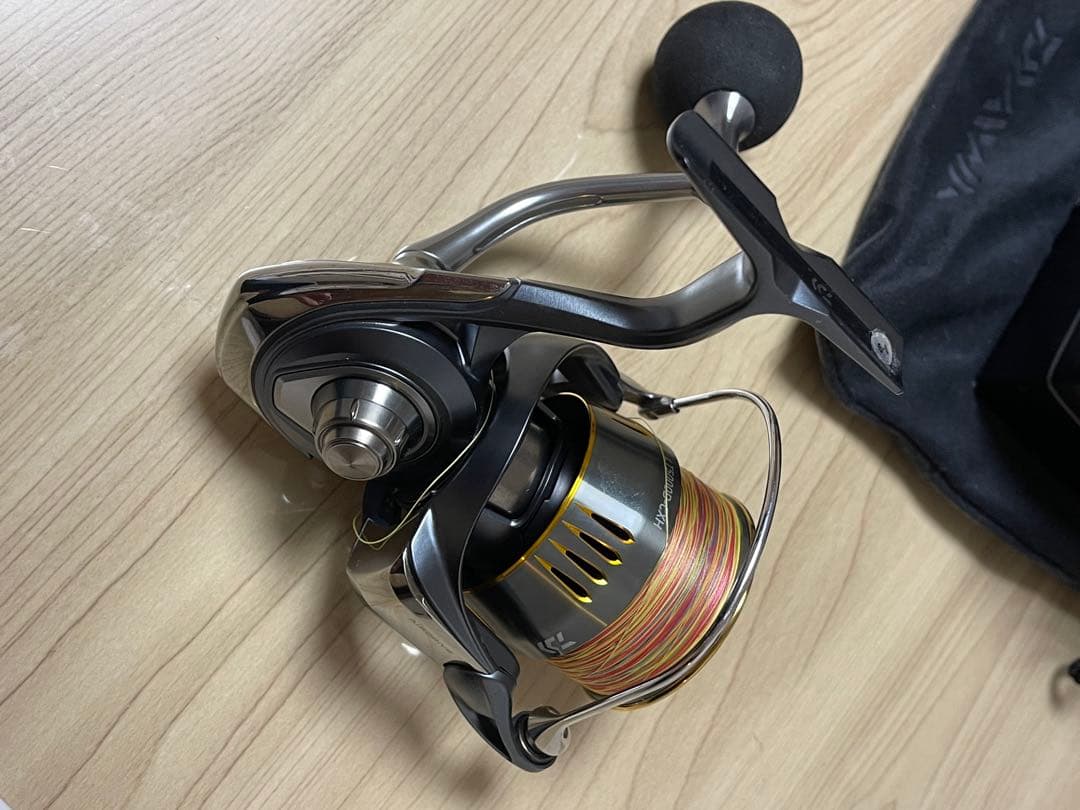 Daiwa AIRITY LT5000D-CXH スピニングリール