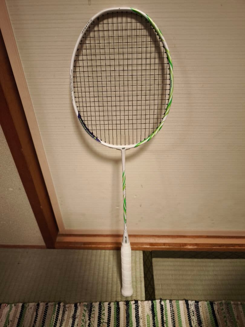 アストロクス100ZZ VA 3UG5 新品同様 ヨネックス 正規量販店購入