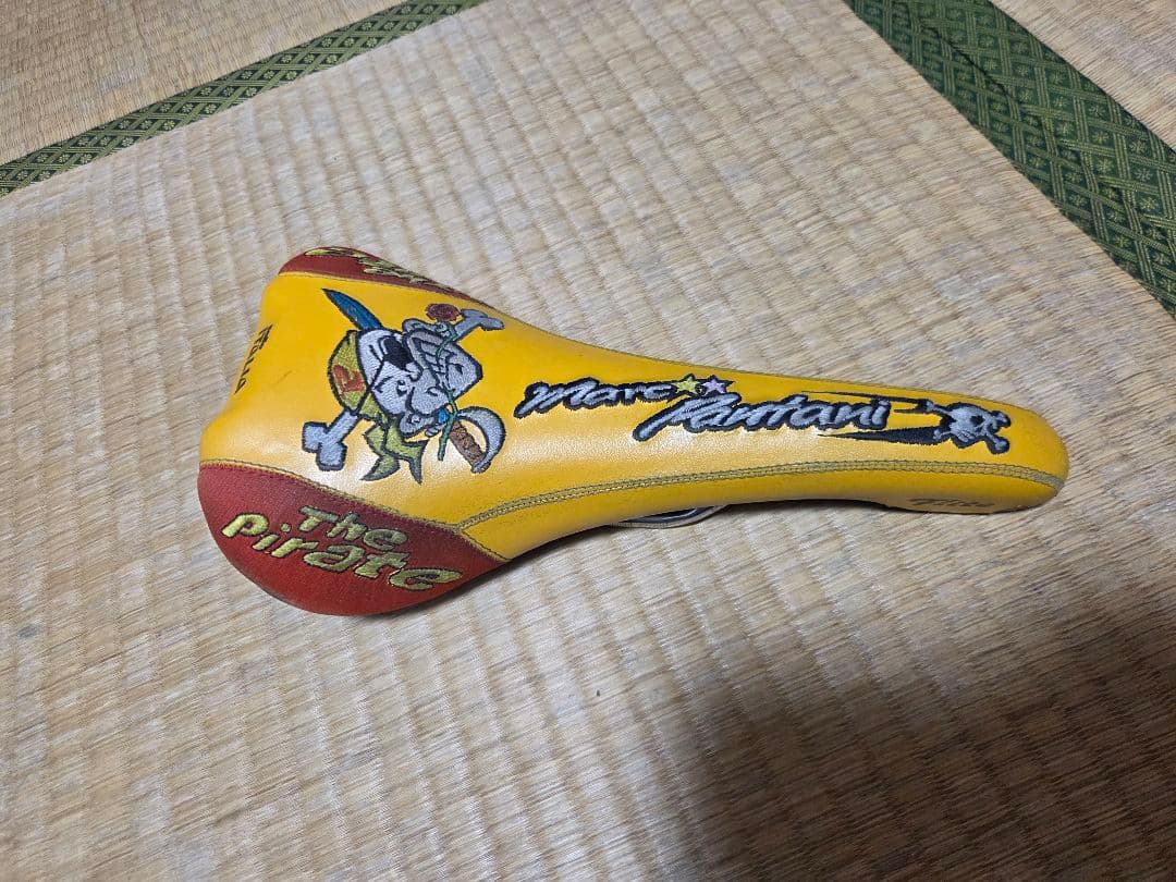 マルコパンターニ　サドル