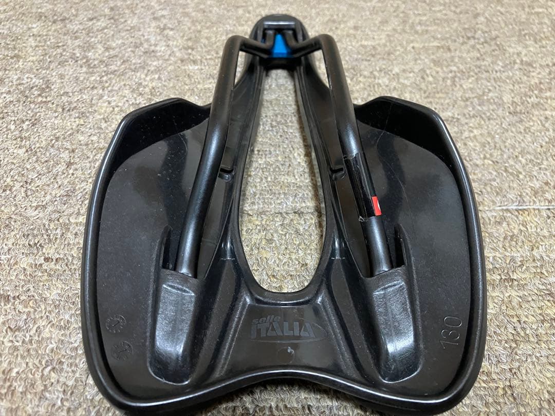 Selle Italia SLR Boost スーパーフロー　マンガネーゼ
