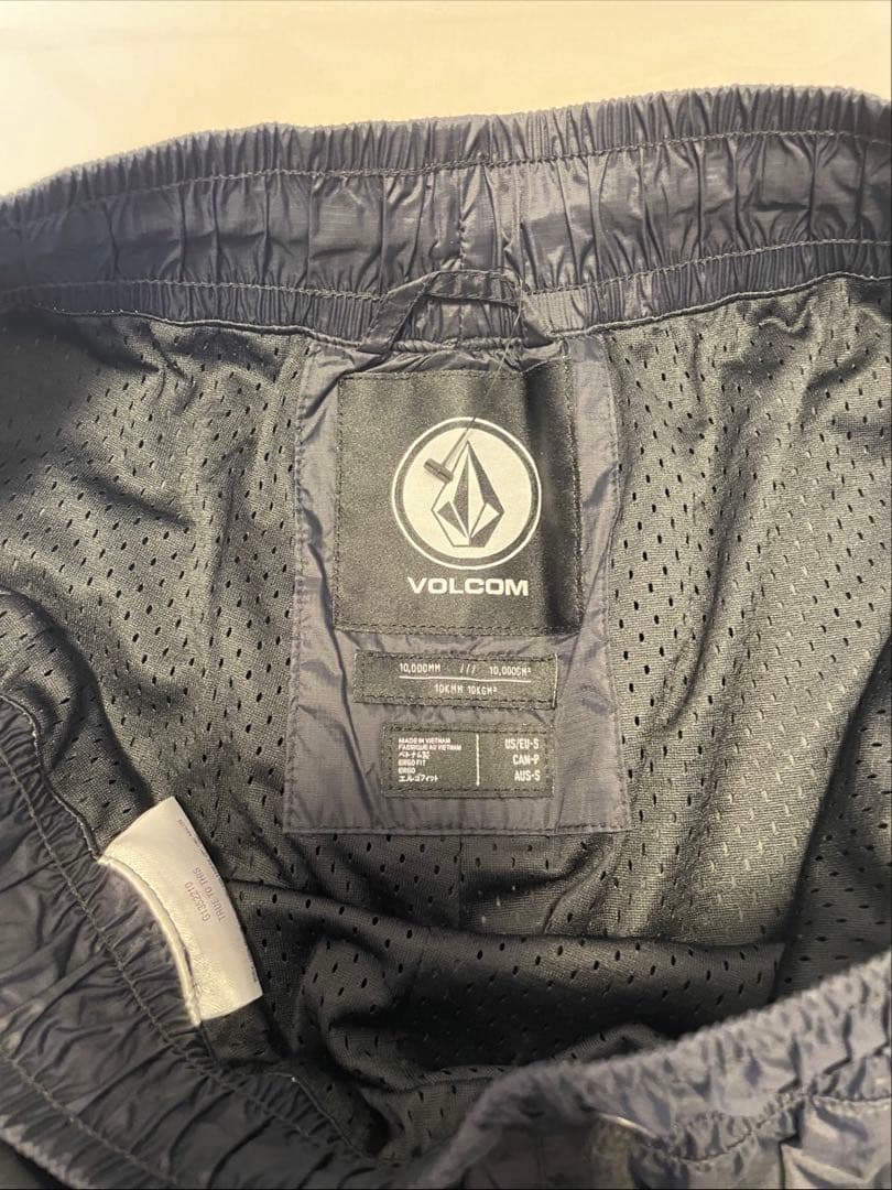 Volcom スノーウェア　ナイロンパンツ Sサイズ