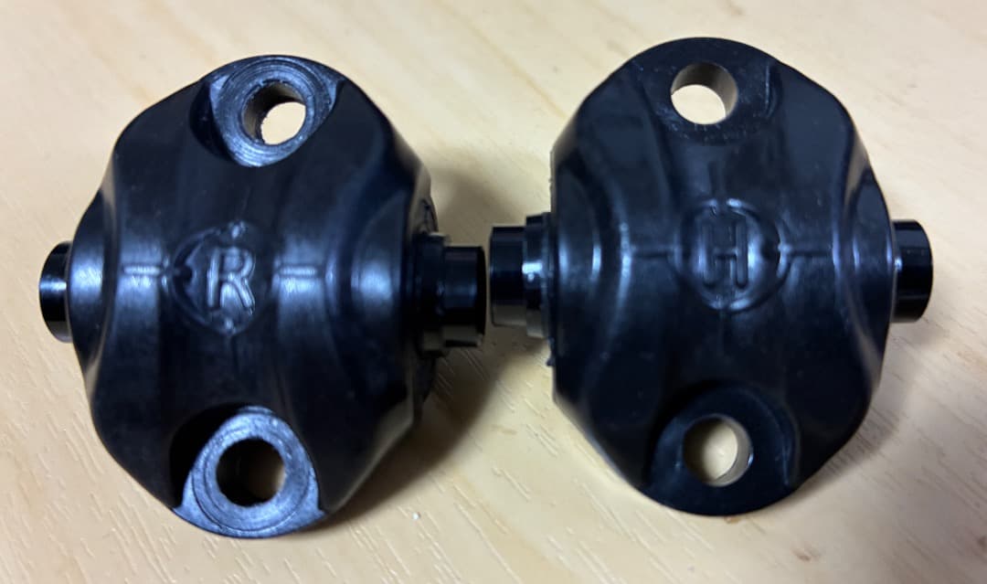 bikeyoke sagma サドル 142mm ブラック中古美品！