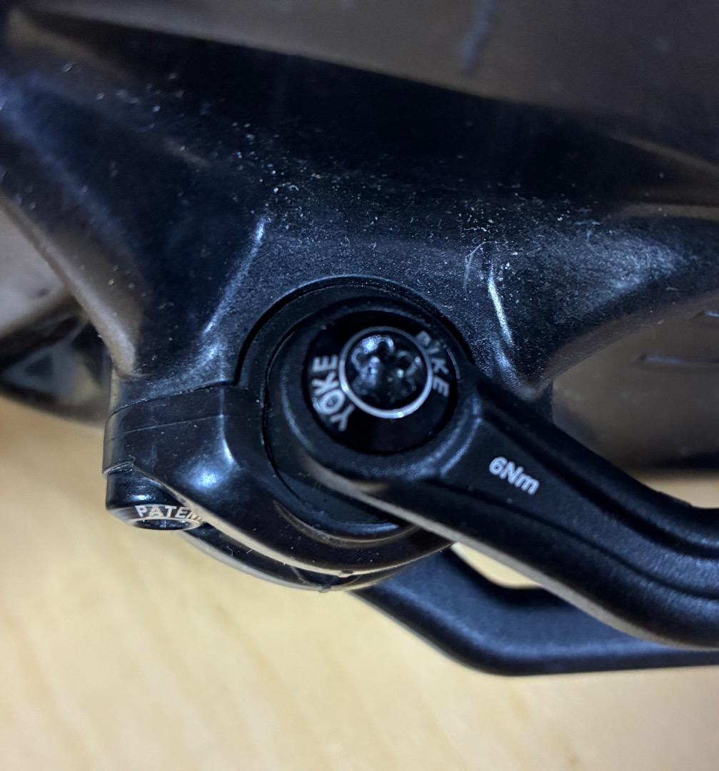 bikeyoke sagma サドル 142mm ブラック中古美品！