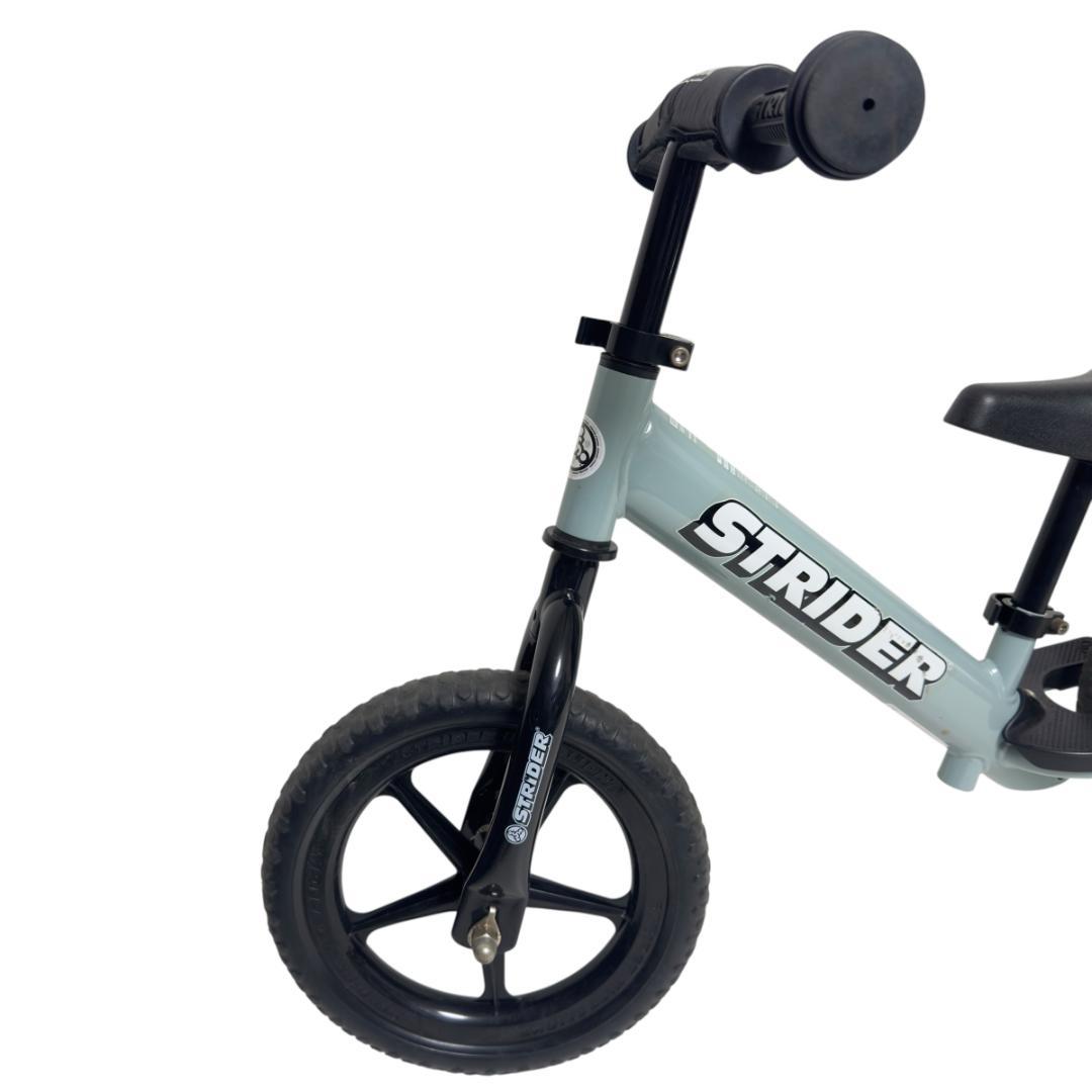 美品　レア 限定色 STRIDER ストライダー スポーツ12 アイスブルー