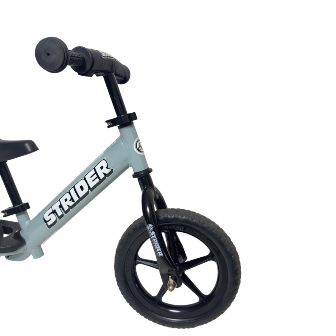 美品　レア 限定色 STRIDER ストライダー スポーツ12 アイスブルー