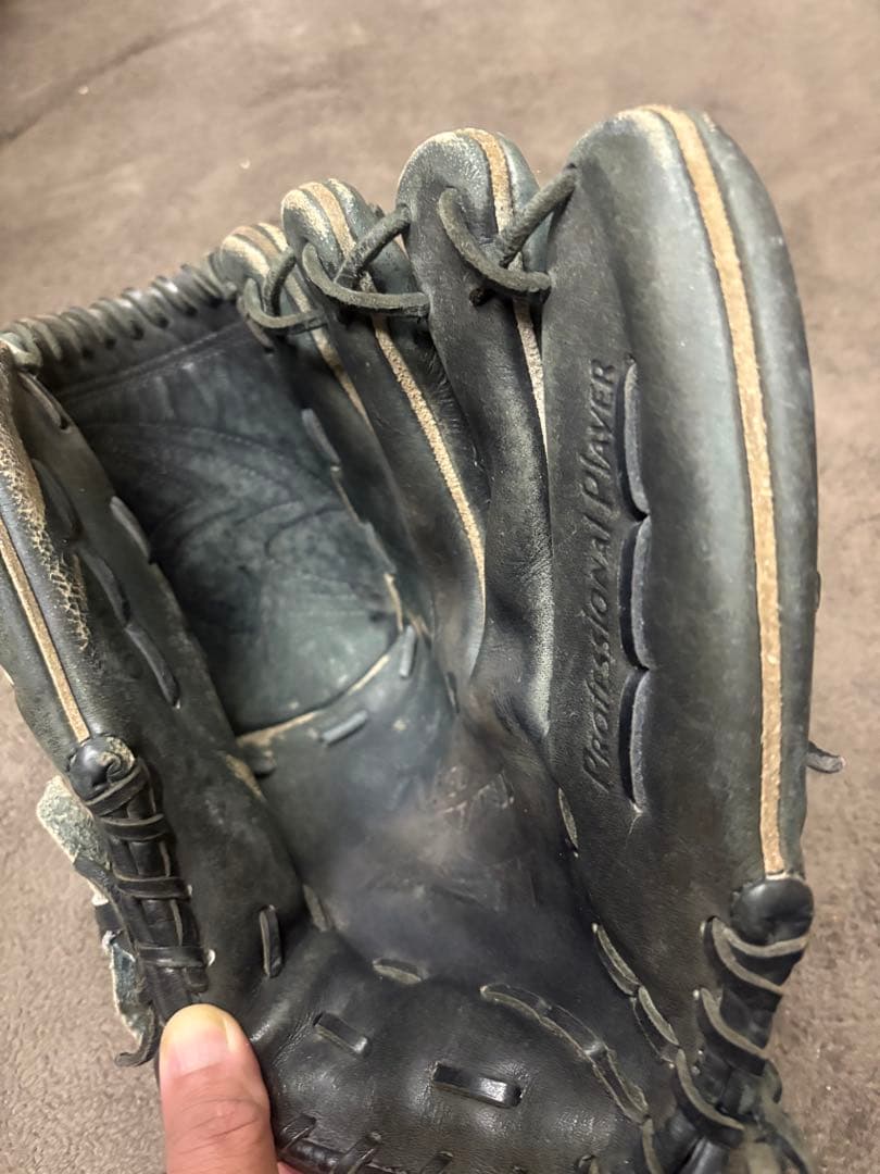 ZETT 硬式グローブ 右投げ投手用 黒