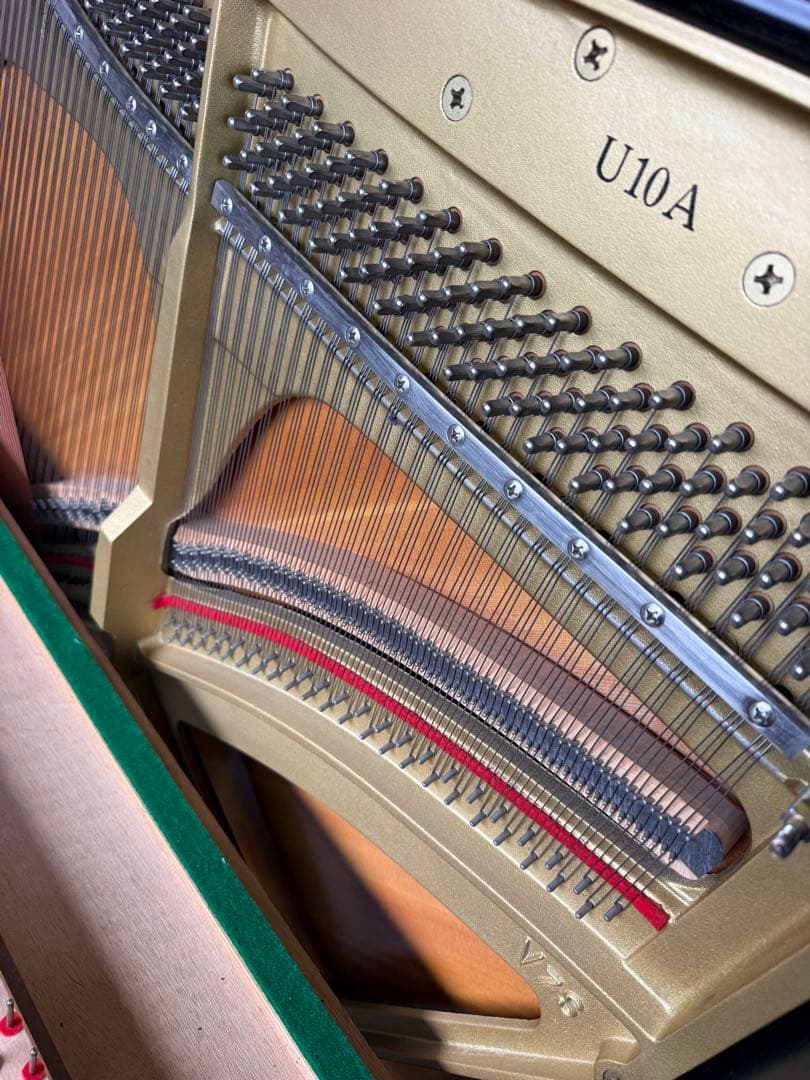 ヤマハ　YAMAHA ピアノ　U10