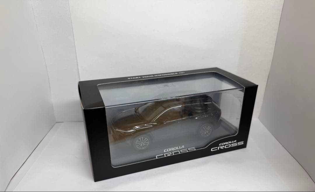 トヨタ1/30 カローラクロス カラーサンプルミニカー