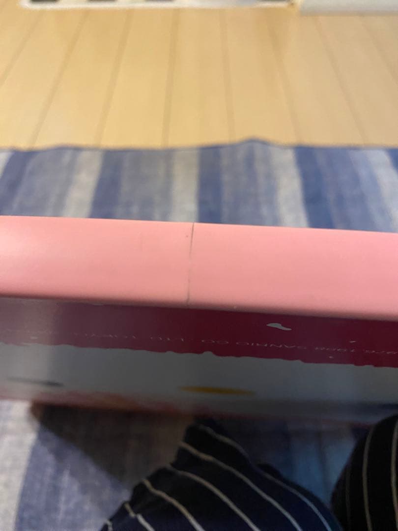 サンリオ　　ハローキティ　折りたたみテーブル　ミニテーブル　座卓