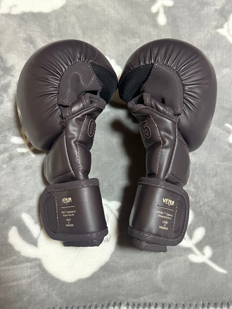 ボクシング VENUM IMPACT EVO SPARRING MMA GLOVES