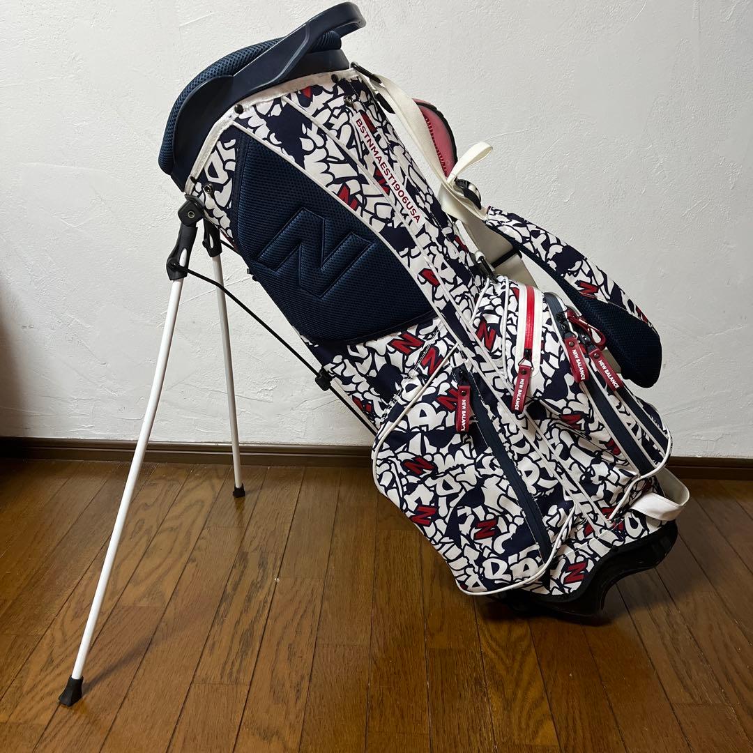【美品】NEW BALANCE スタンド式　軽量キャディバッグ