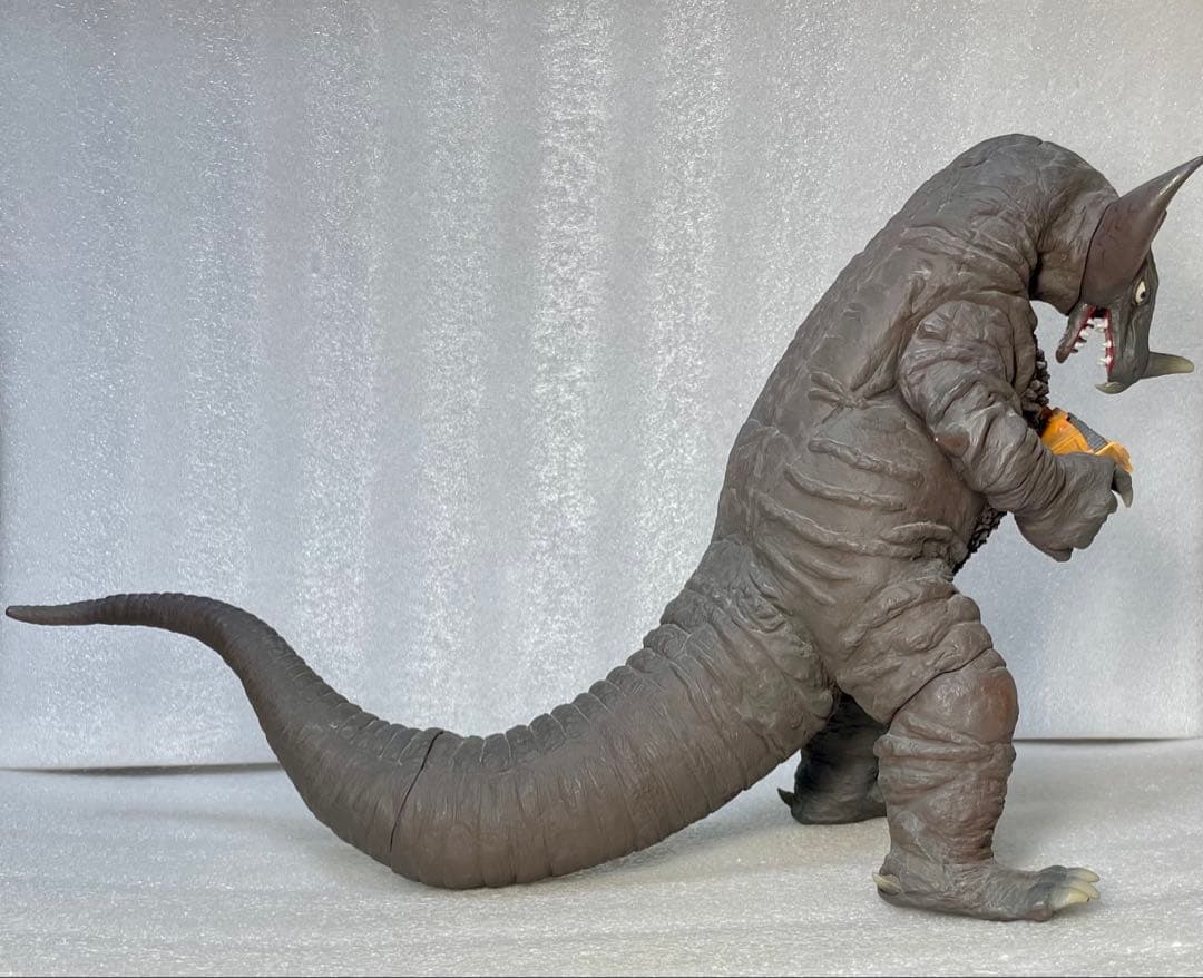 ccp 1/6ゴモラ完成品 ブルドーザー付き（初回生産品）