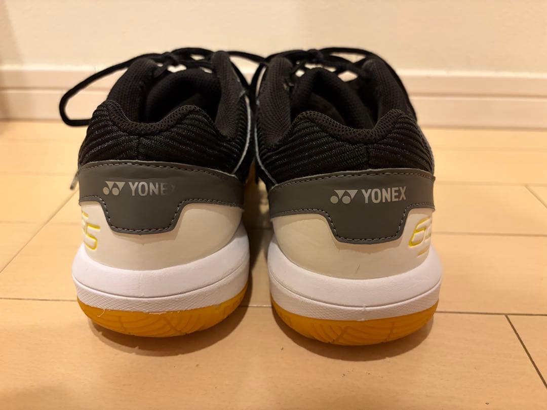 YONEX SHB-65 バドミントンシューズ ブラック/イエロー　26cm