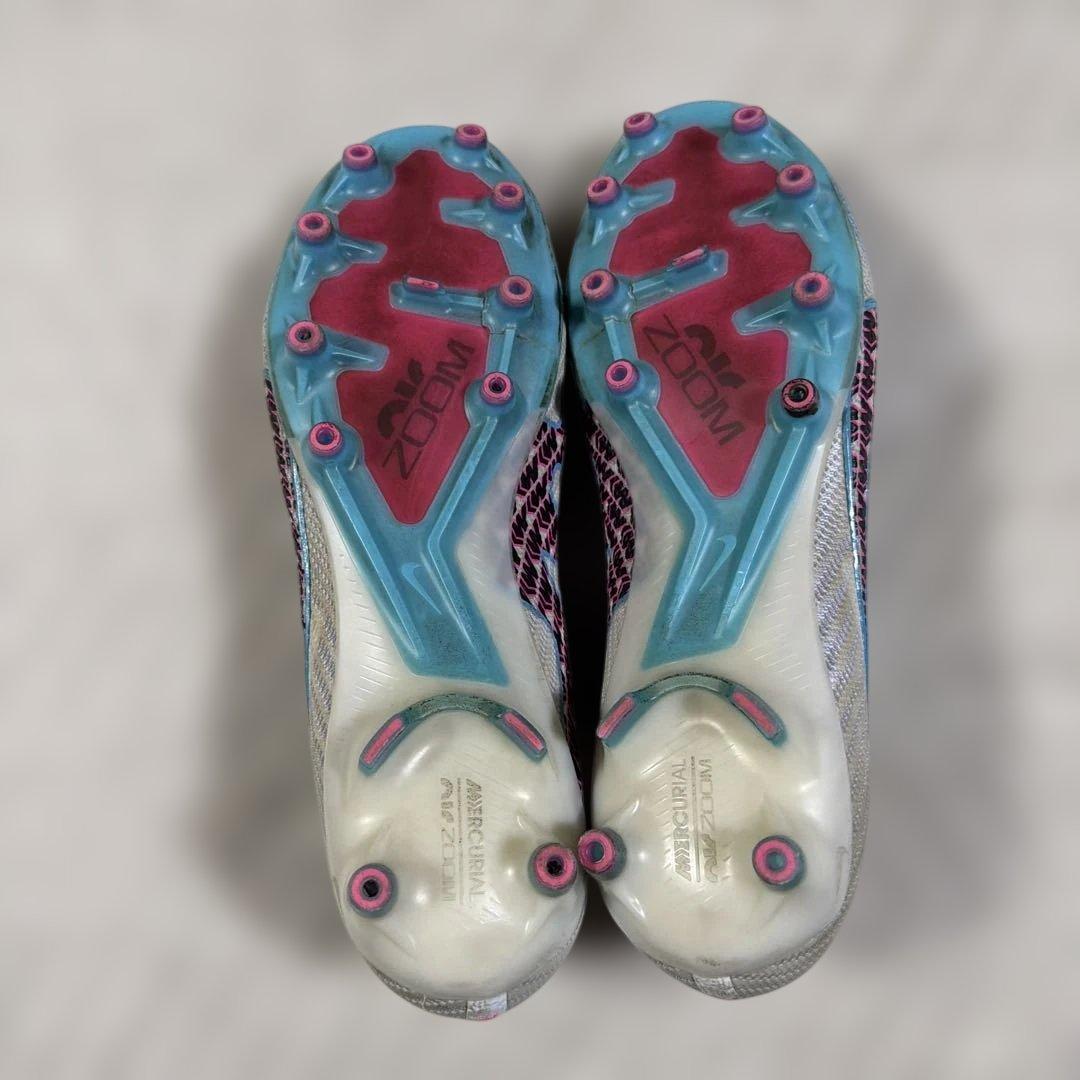 Nike Zoom サッカーシューズ ホワイト/ブルー/ピンク