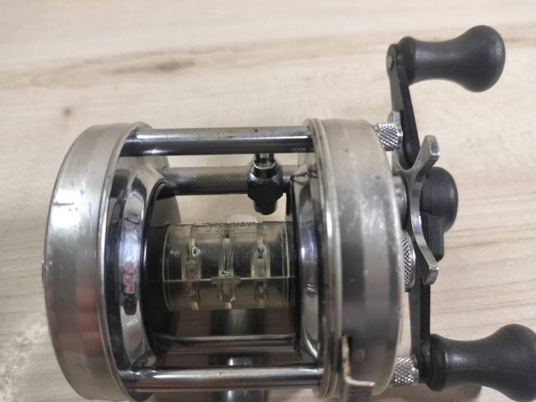 ☆ABU GARCIA アブ アンバサダー 5500C　ビンテージリール　銀