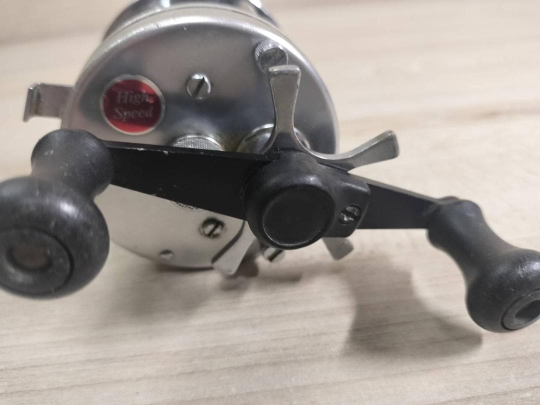 ☆ABU GARCIA アブ アンバサダー 5500C　ビンテージリール　銀