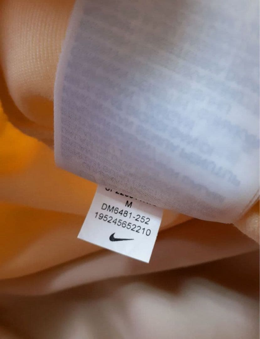 NIKE テックフリース　セットアップ　上下　M　ベージュ