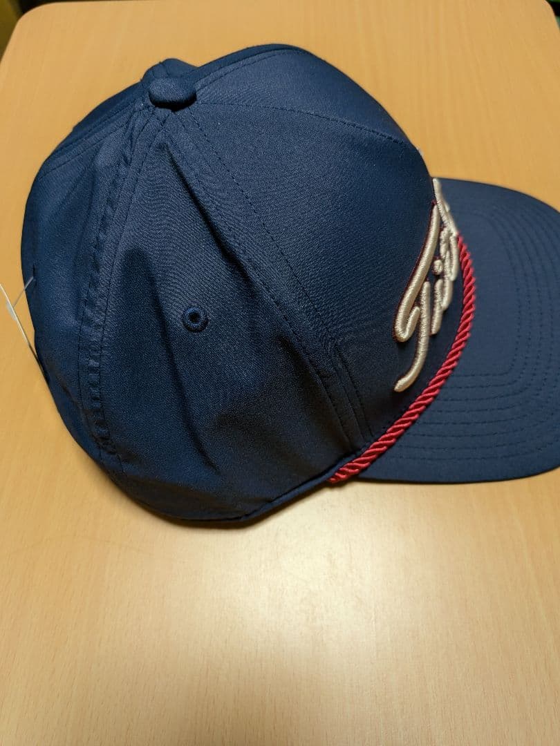 公式完売　Titleist ゴルフキャップ 限定品