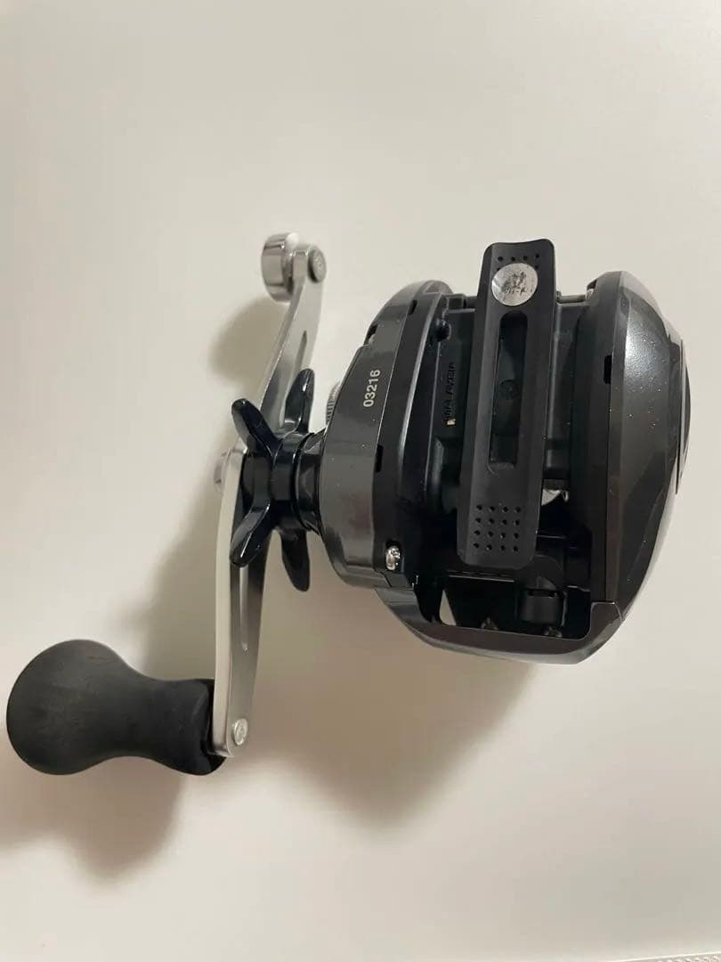 14バルケッタBB 301HG ベイトリール グレー