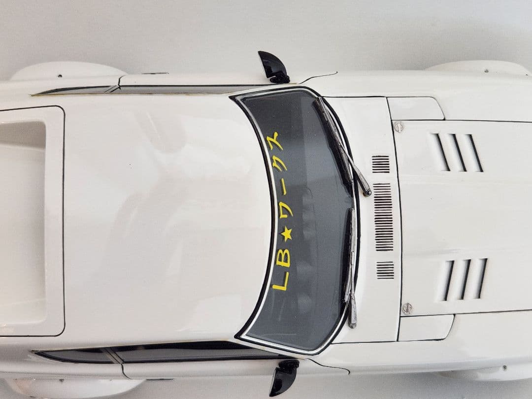 【1/18イグニッションモデル LB-WORKS Fairlady Z(S30)