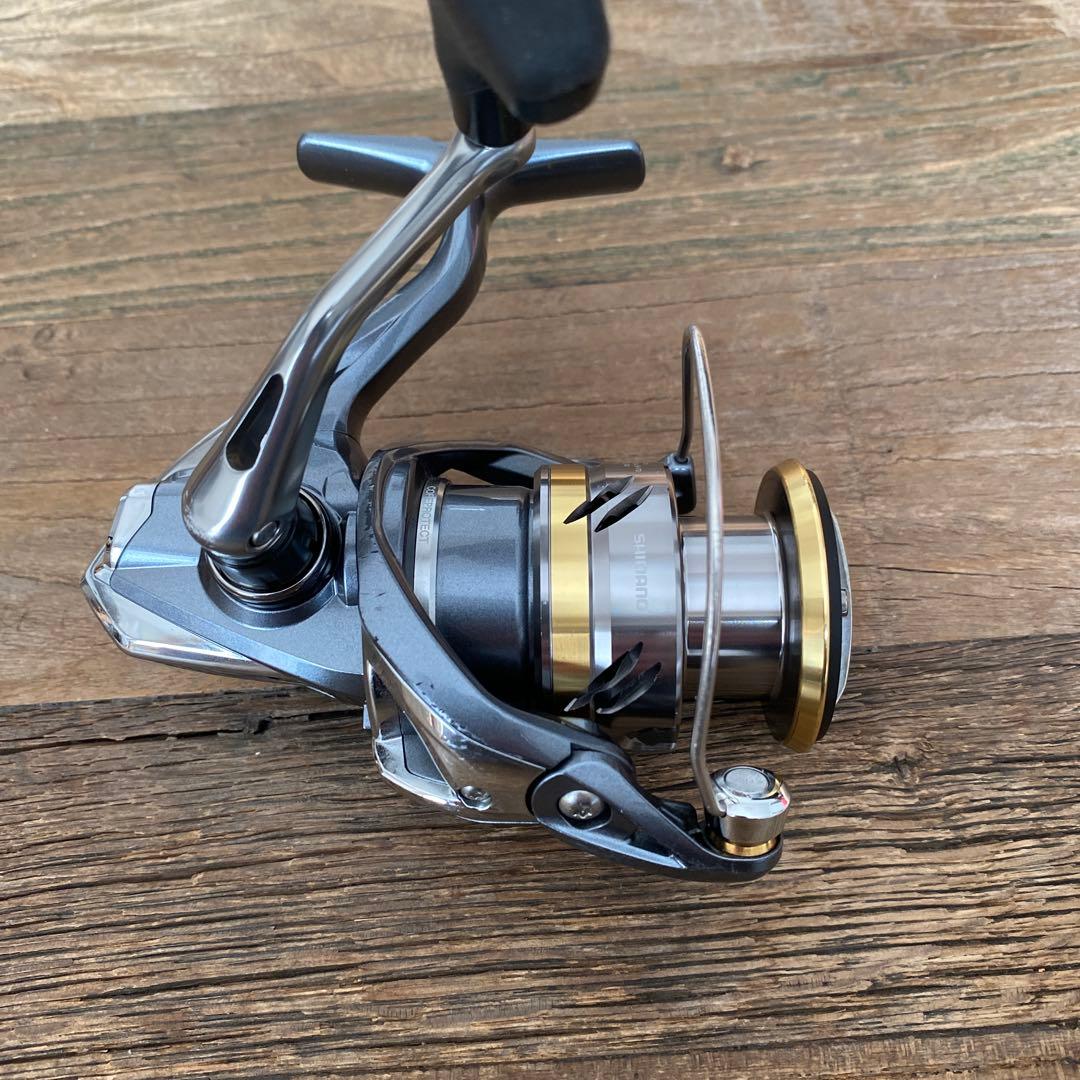 泉*様 シマノSHIMANOアルテグラC3000HG スピニングリール　釣りアウ