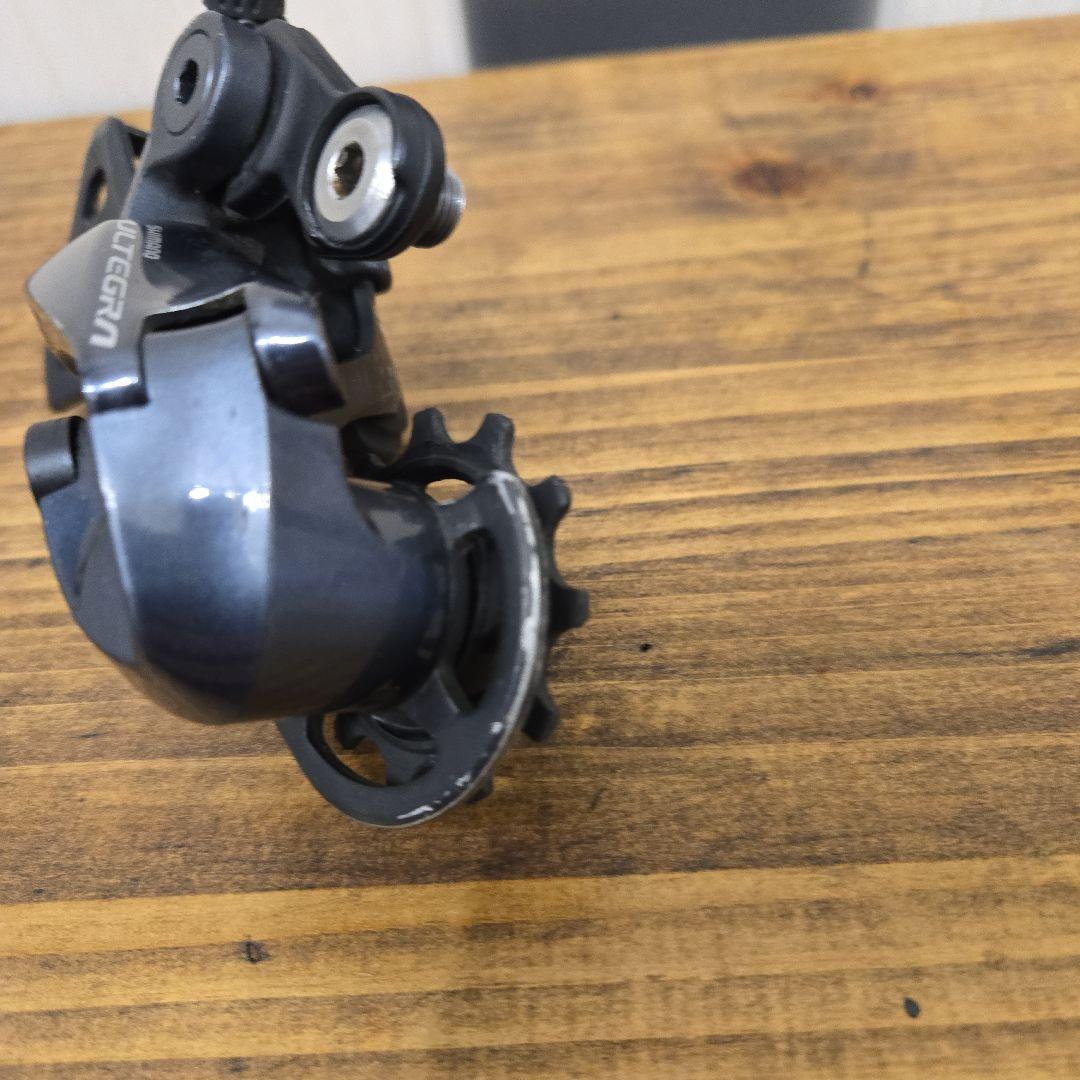 Shimano Ultegra リアディレイラー　RD-R8000 ロングケージ