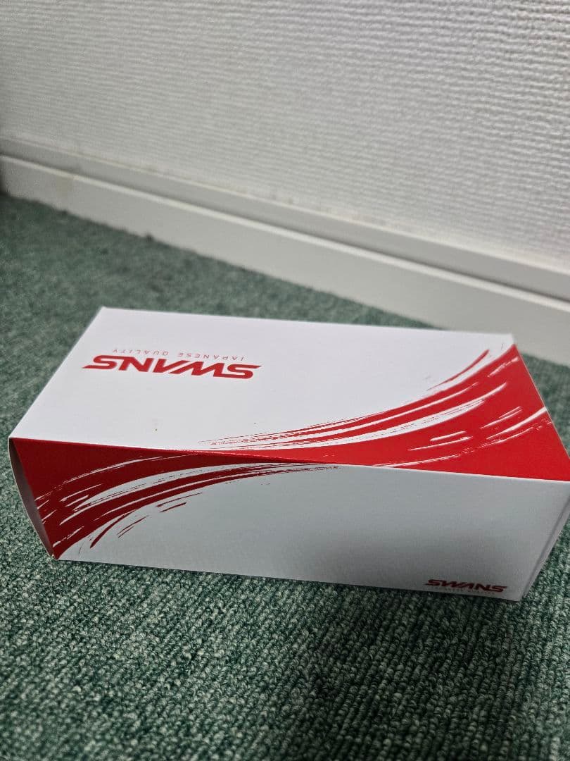 スポーツサングラス