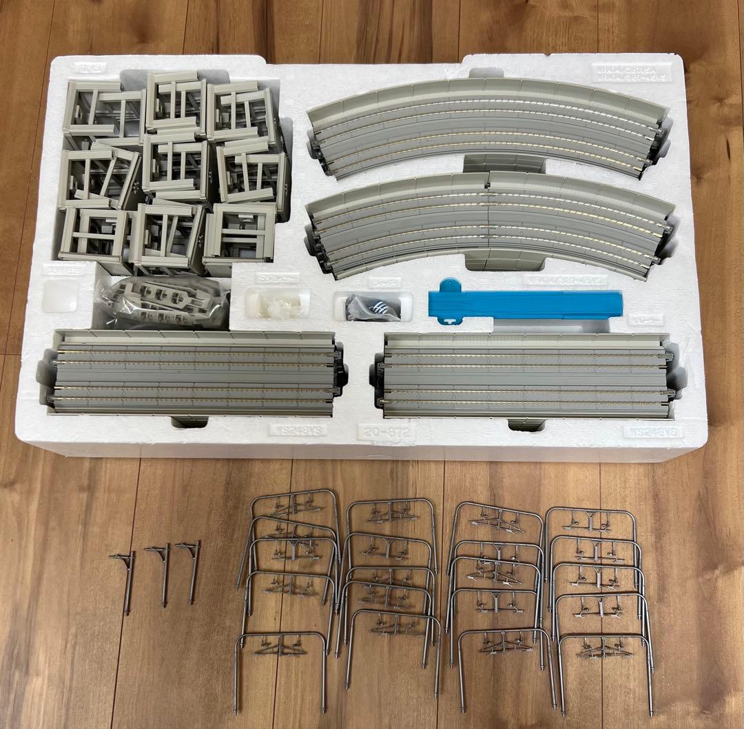 KATO V13 20-872 複線高架線路セット➕おまけ付き
