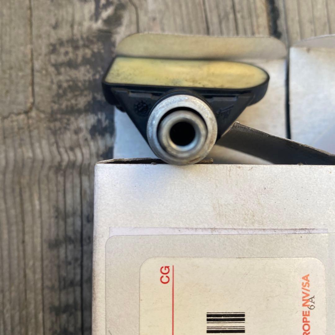 ＧＲスープラ　TPMSセンサー 中古　純正　4個セット　42607-ＷＡＡ01