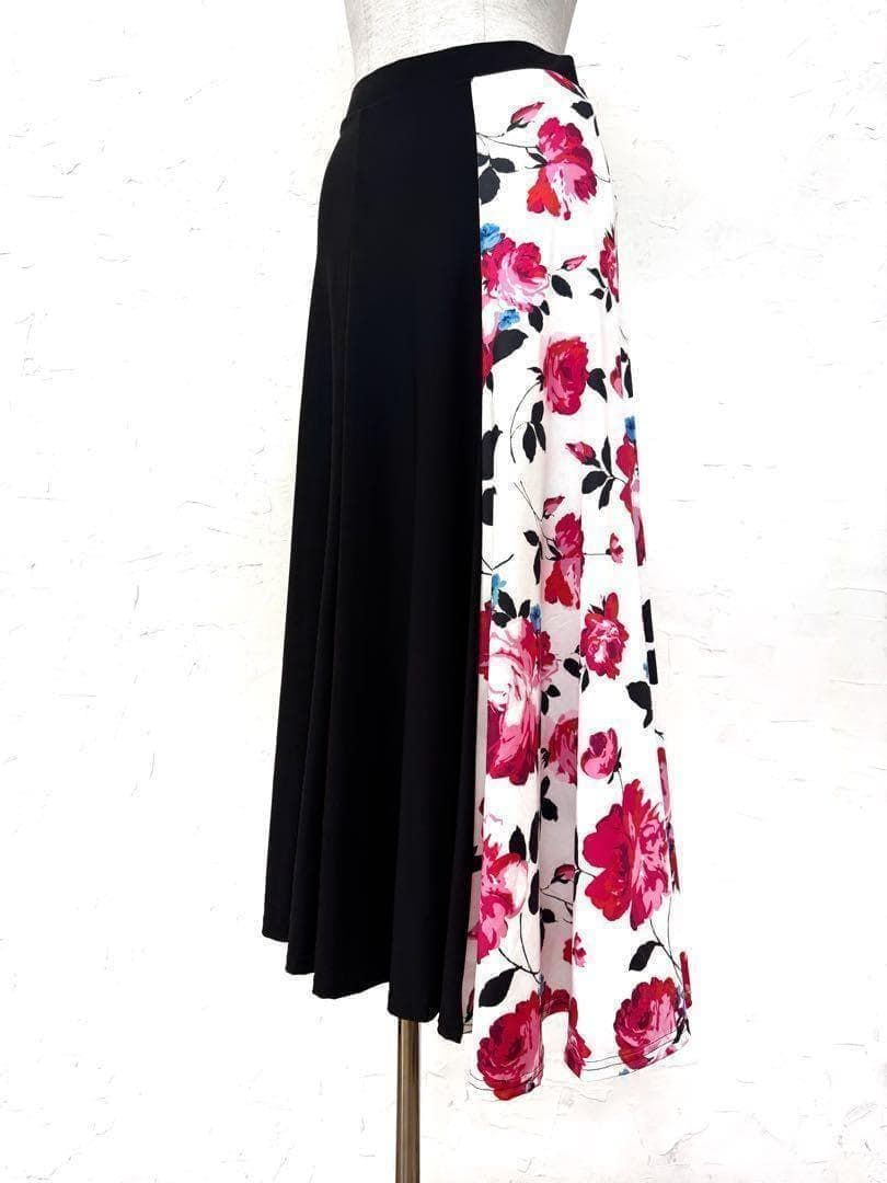 【アクセント】新品　切替えピンク花柄ロングスカート　黒　b903A