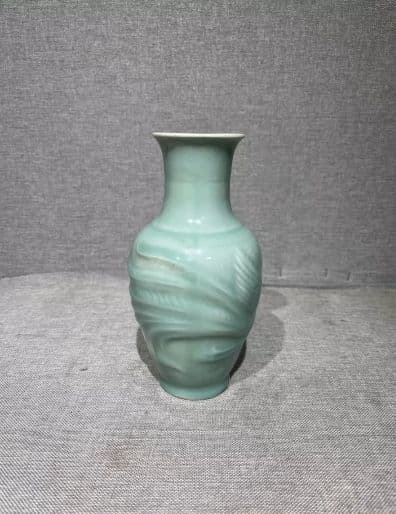 中国 龍泉窯　(龍泉青磁）青磁　花瓶 工芸品 置物 美術品