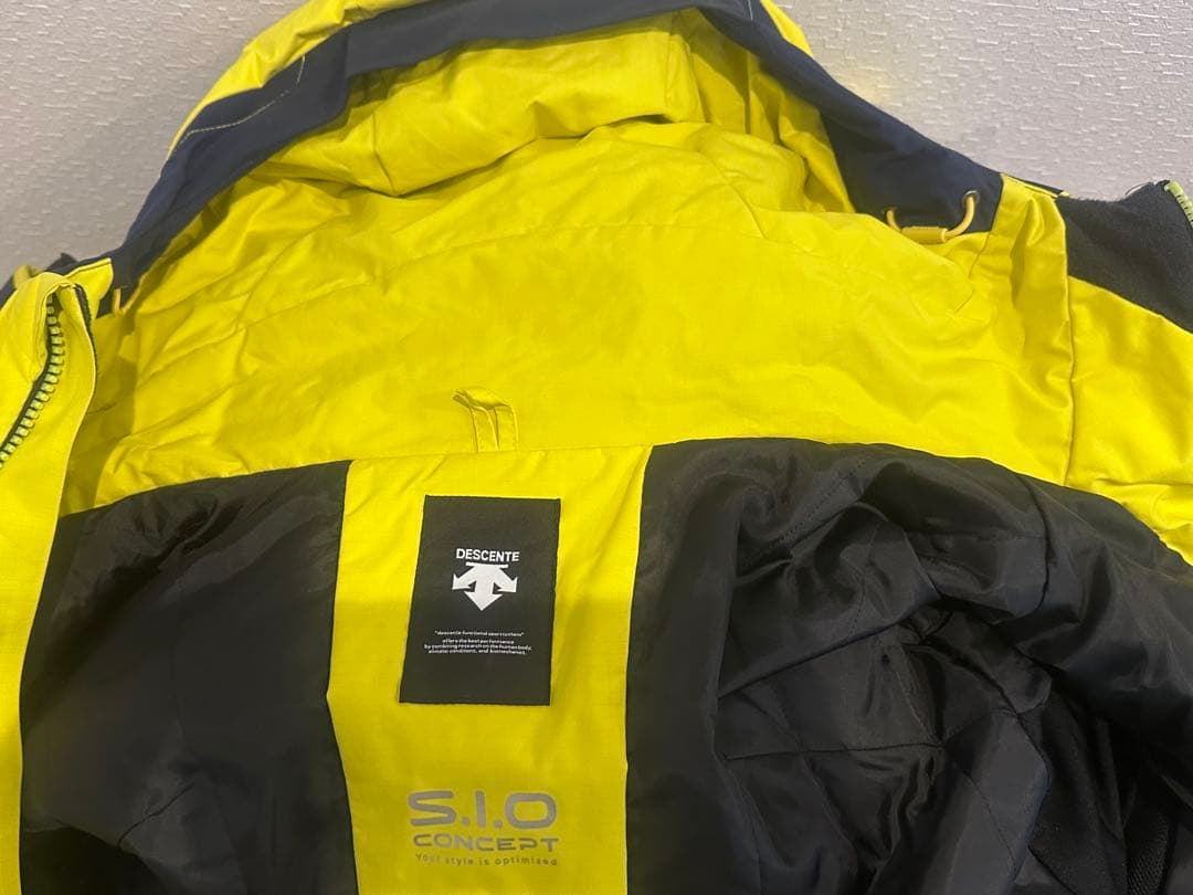 最終値下)DESCENTE S.I.O 上下セット(サイズL)
