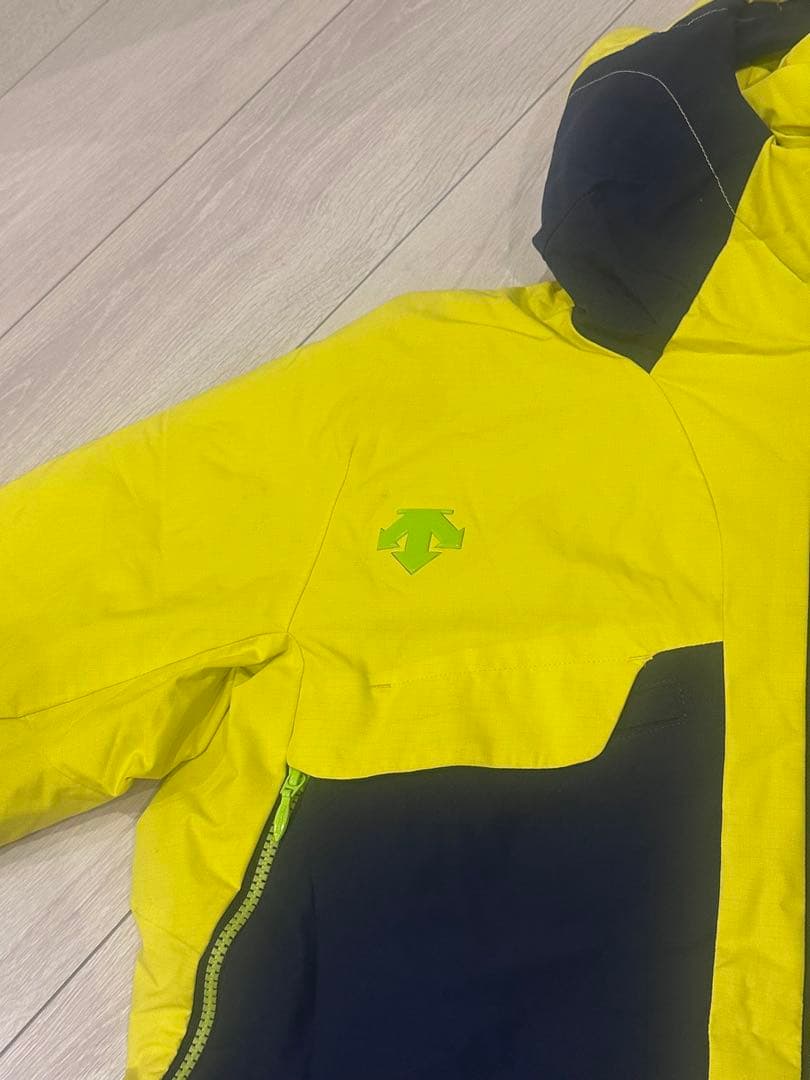 最終値下)DESCENTE S.I.O 上下セット(サイズL)