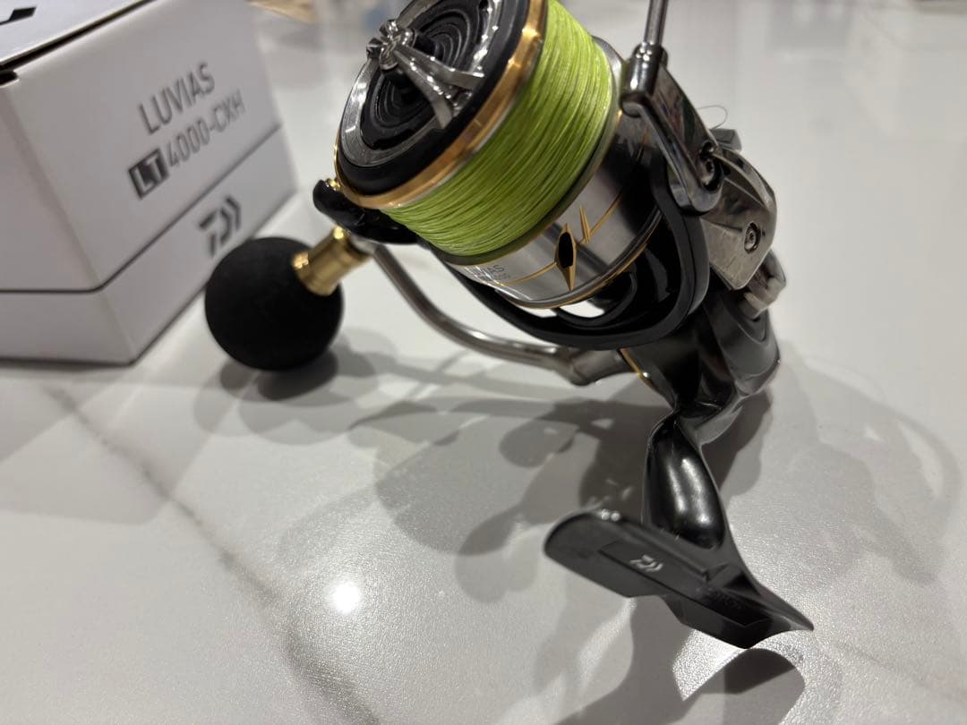 ダイワ　ルビアス　LUVIAS LT4000CXH ハンドルノブ交換済み